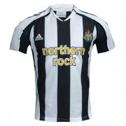 2005-06 Newcastle United Home Retro Shirt